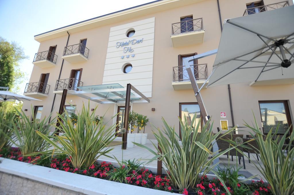 Hotel Dori Peschiera del Garda Exterior photo