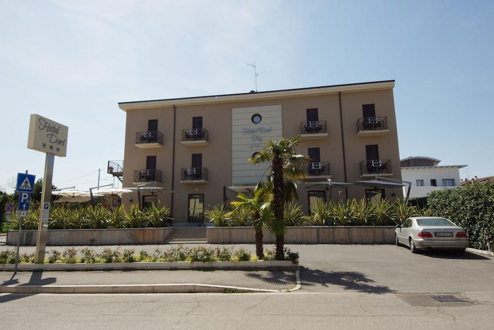 Hotel Dori Peschiera del Garda Exterior photo