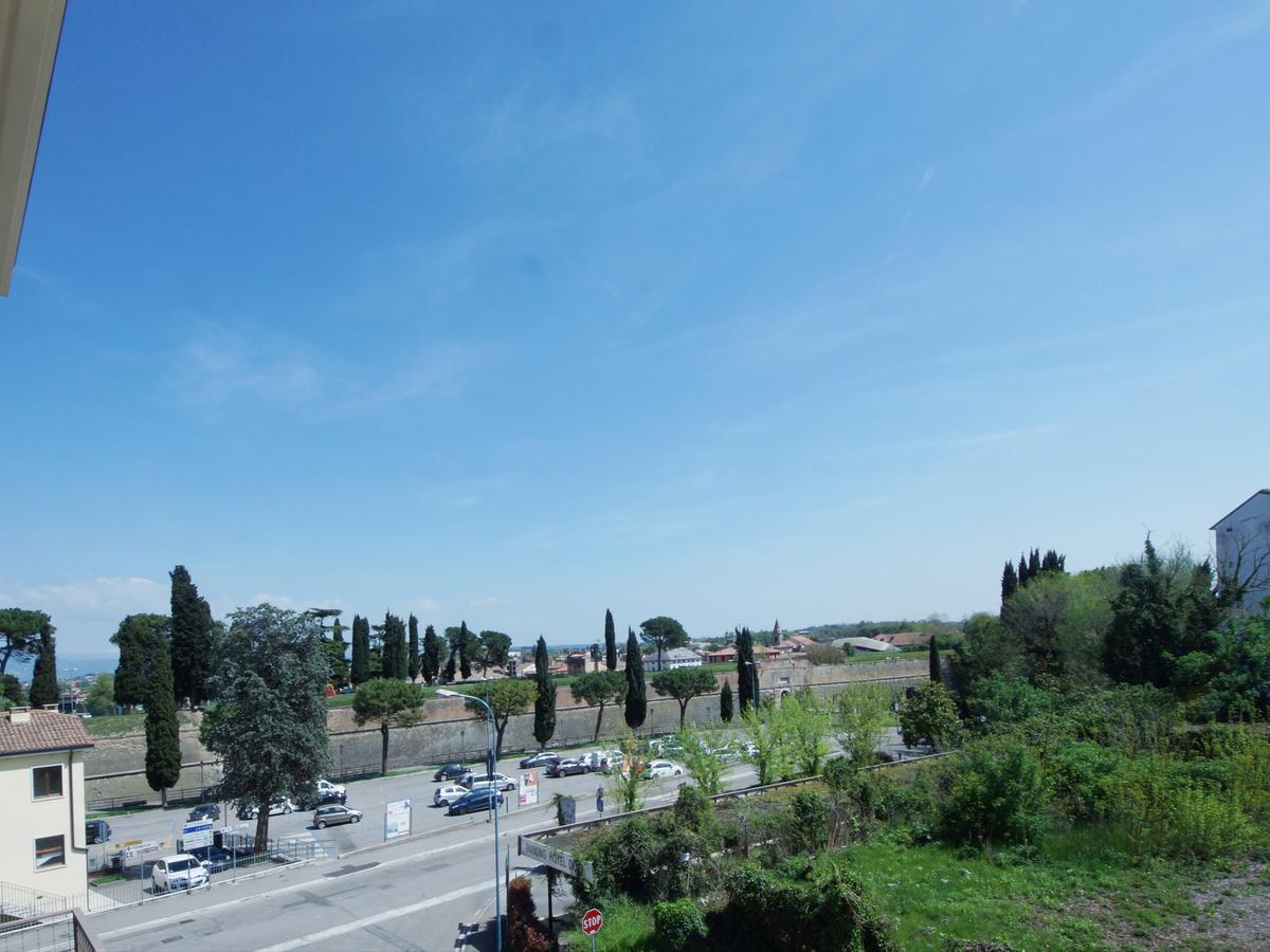 Hotel Dori Peschiera del Garda Exterior photo